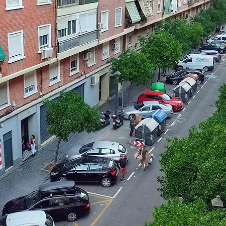 Arts & Sciences - Urban Centric At Bruno Coliving Valencia