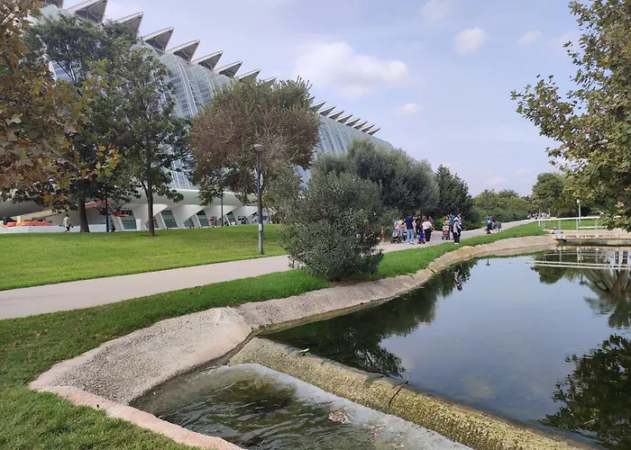 Arts & Sciences - Authentic Urban Parklife - Vlc Urban Гостевой дом Валенсия